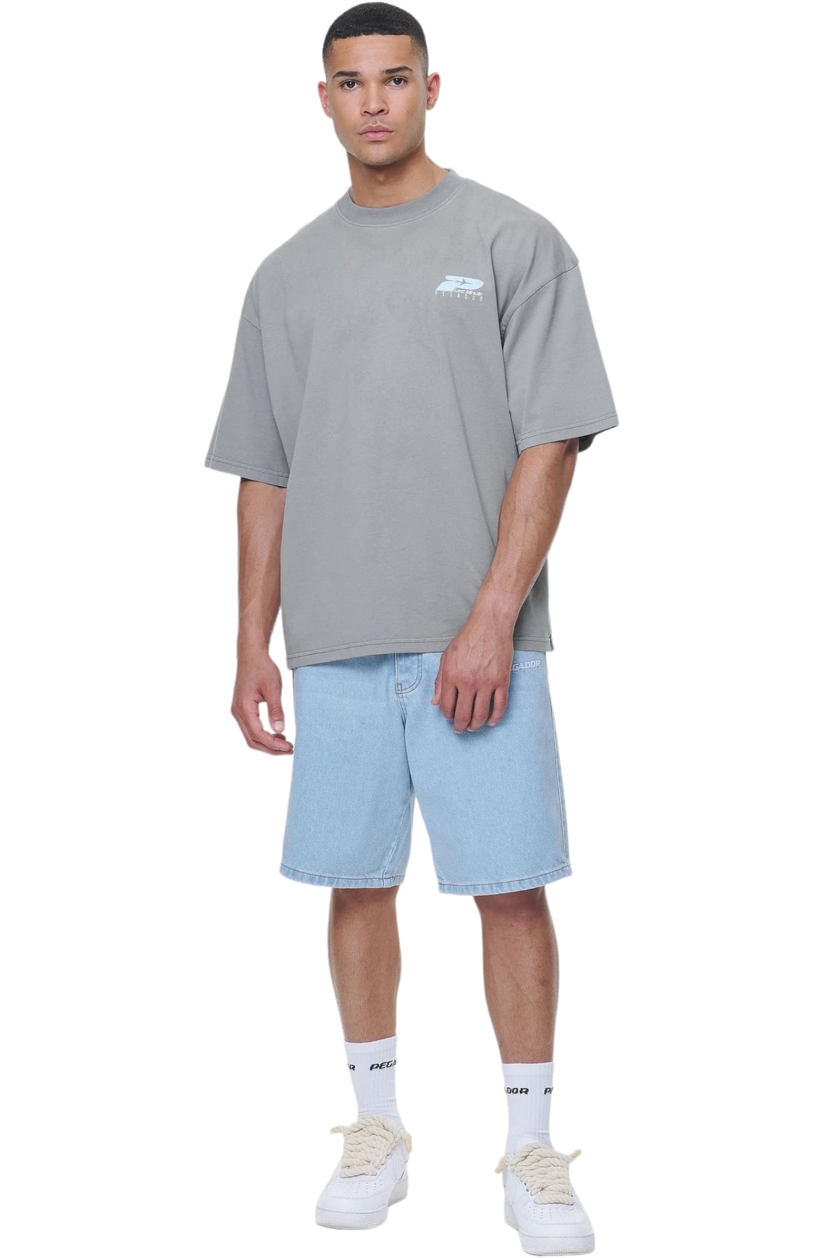 EARL JEANS SHORTS WASHED LIGHT BLUE