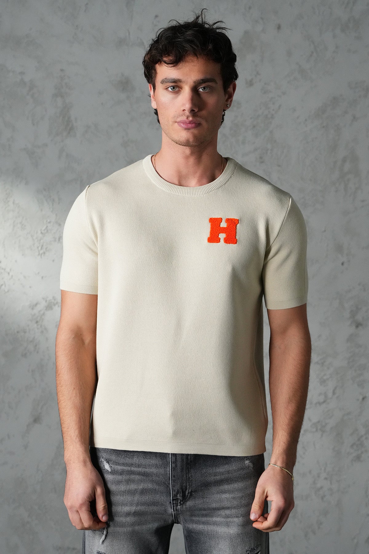 H Tee