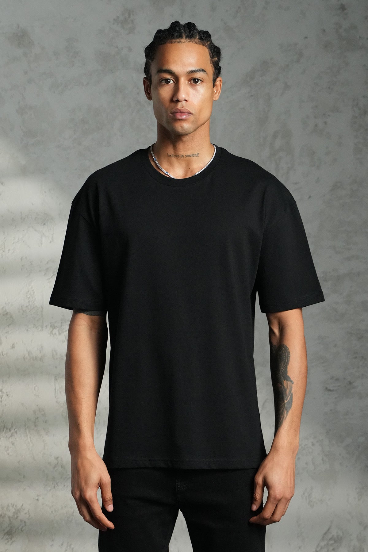 Basic IK Tee