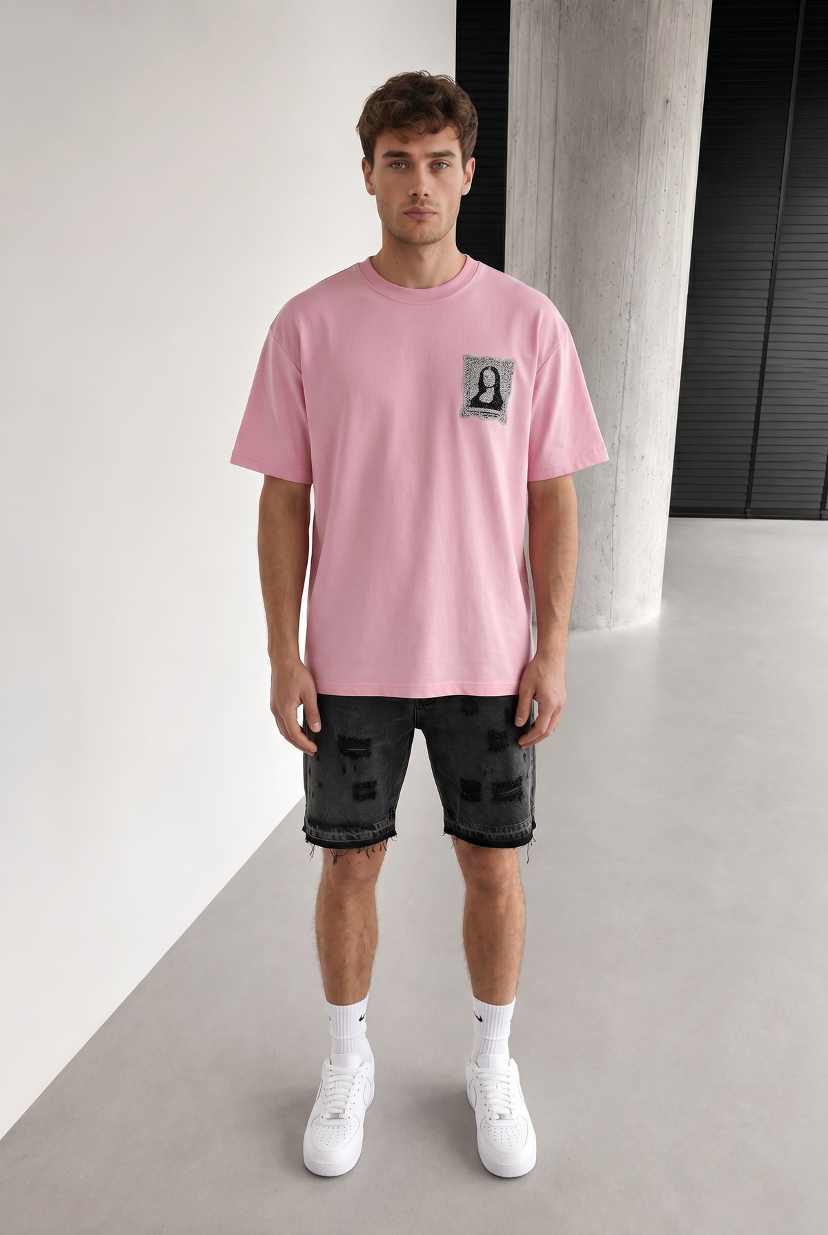 Mona Lisa Stone Tee