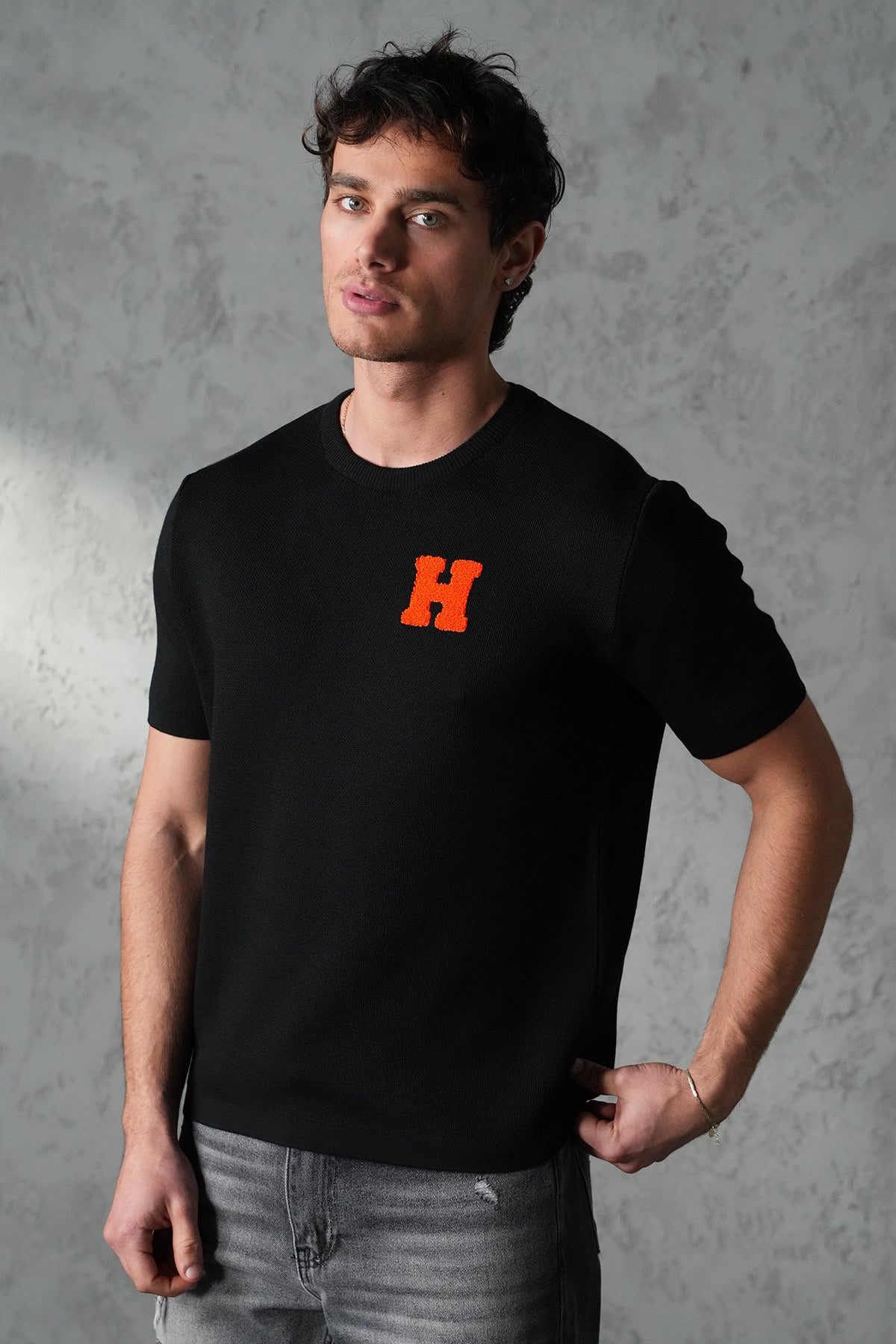 H Tee