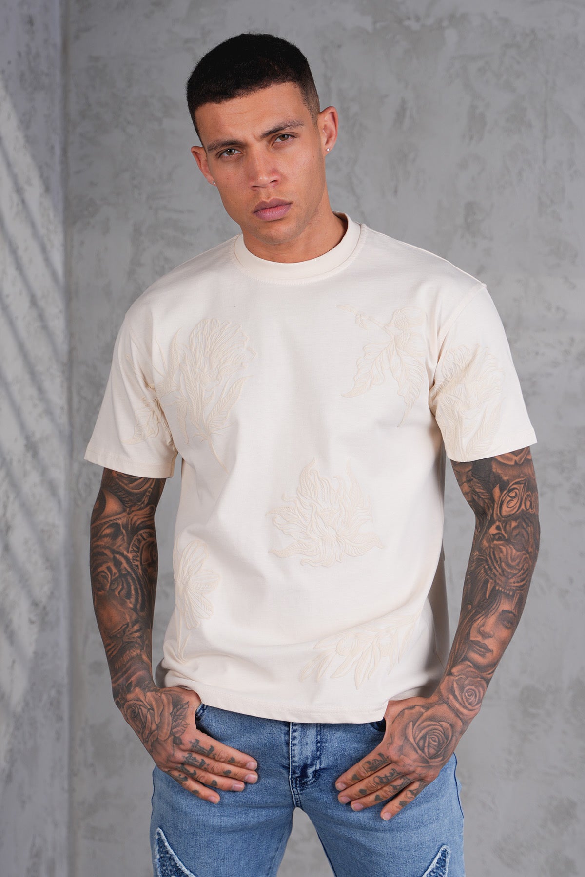 engraved flowers Tee