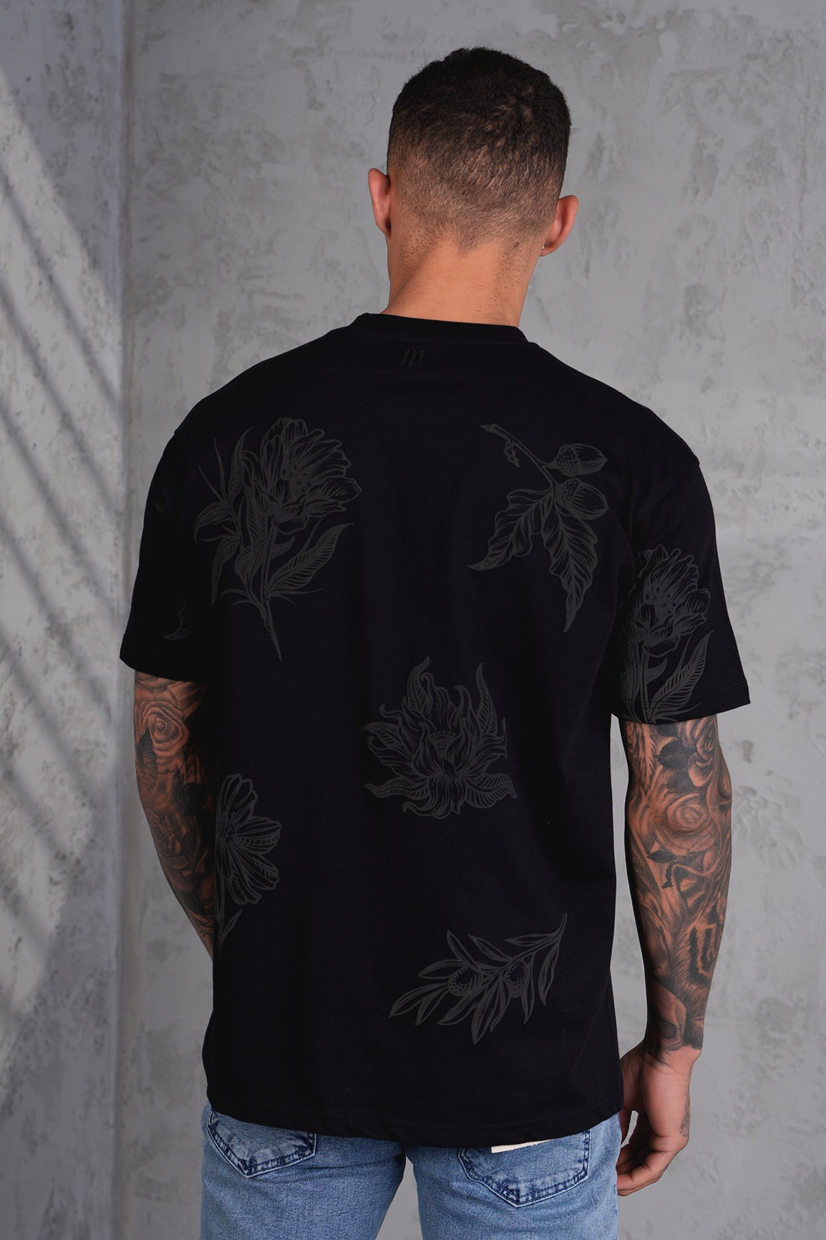 engraved flowers Tee