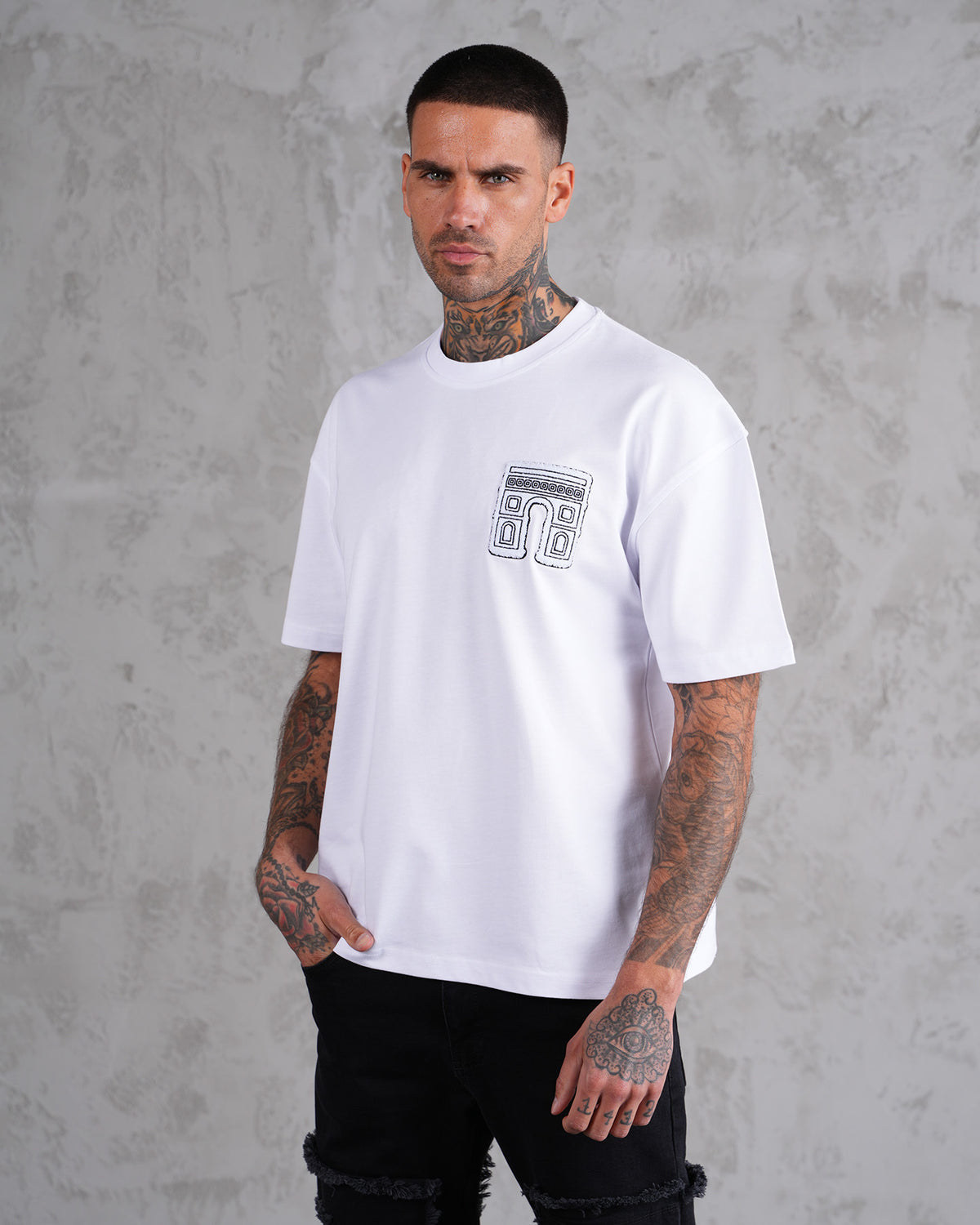 Mona Tee Basic Drip