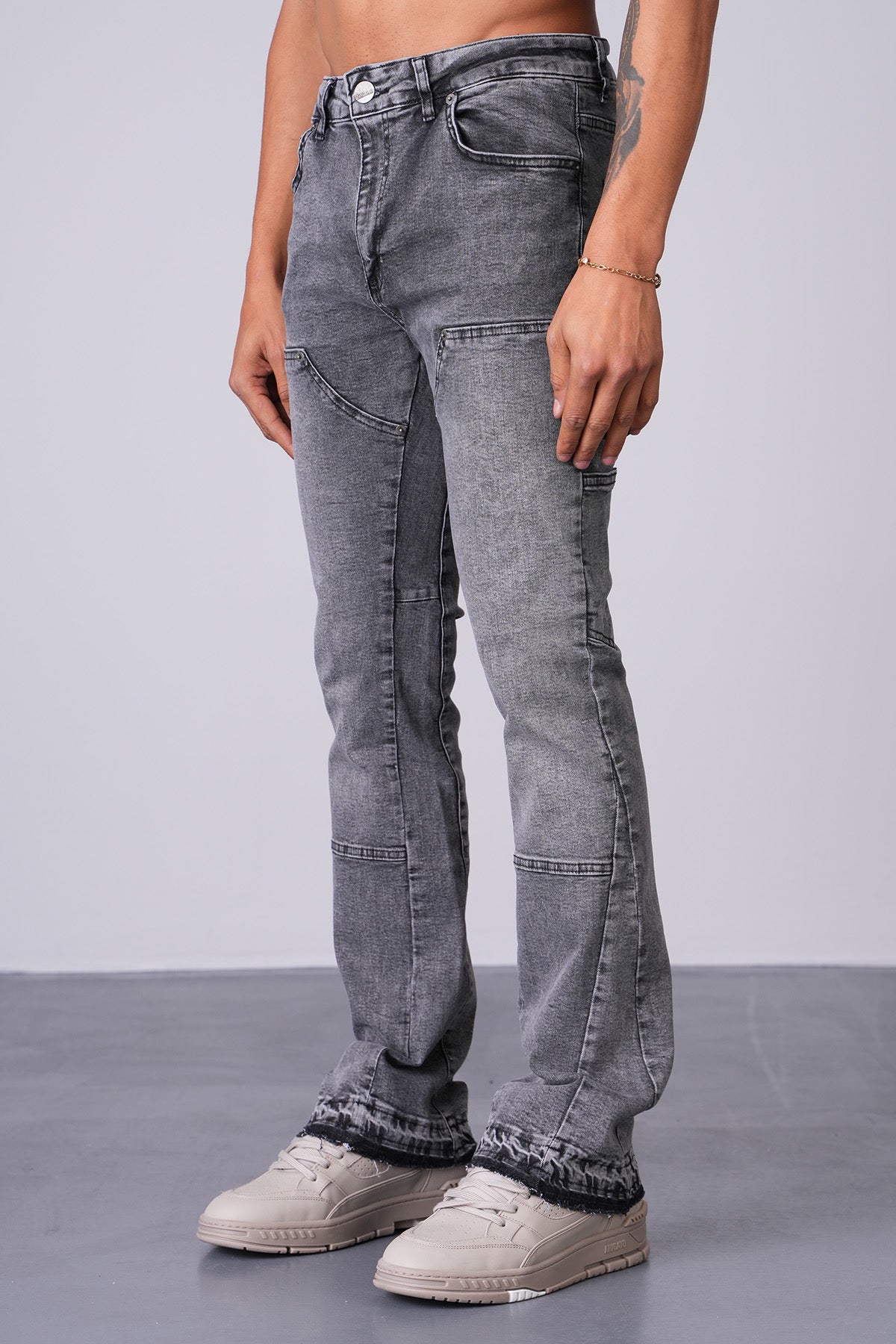 Flaired Basic Grey