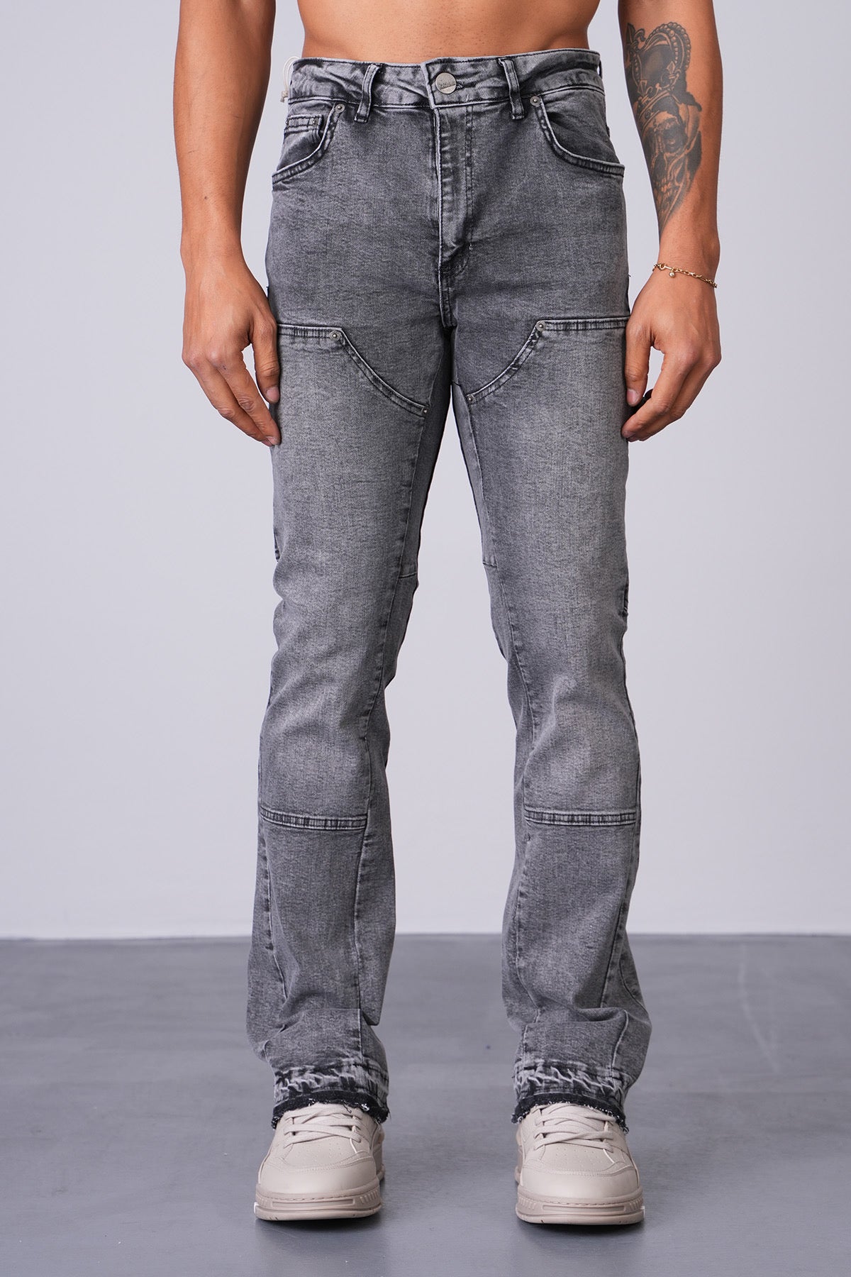 Flaired Basic Grey