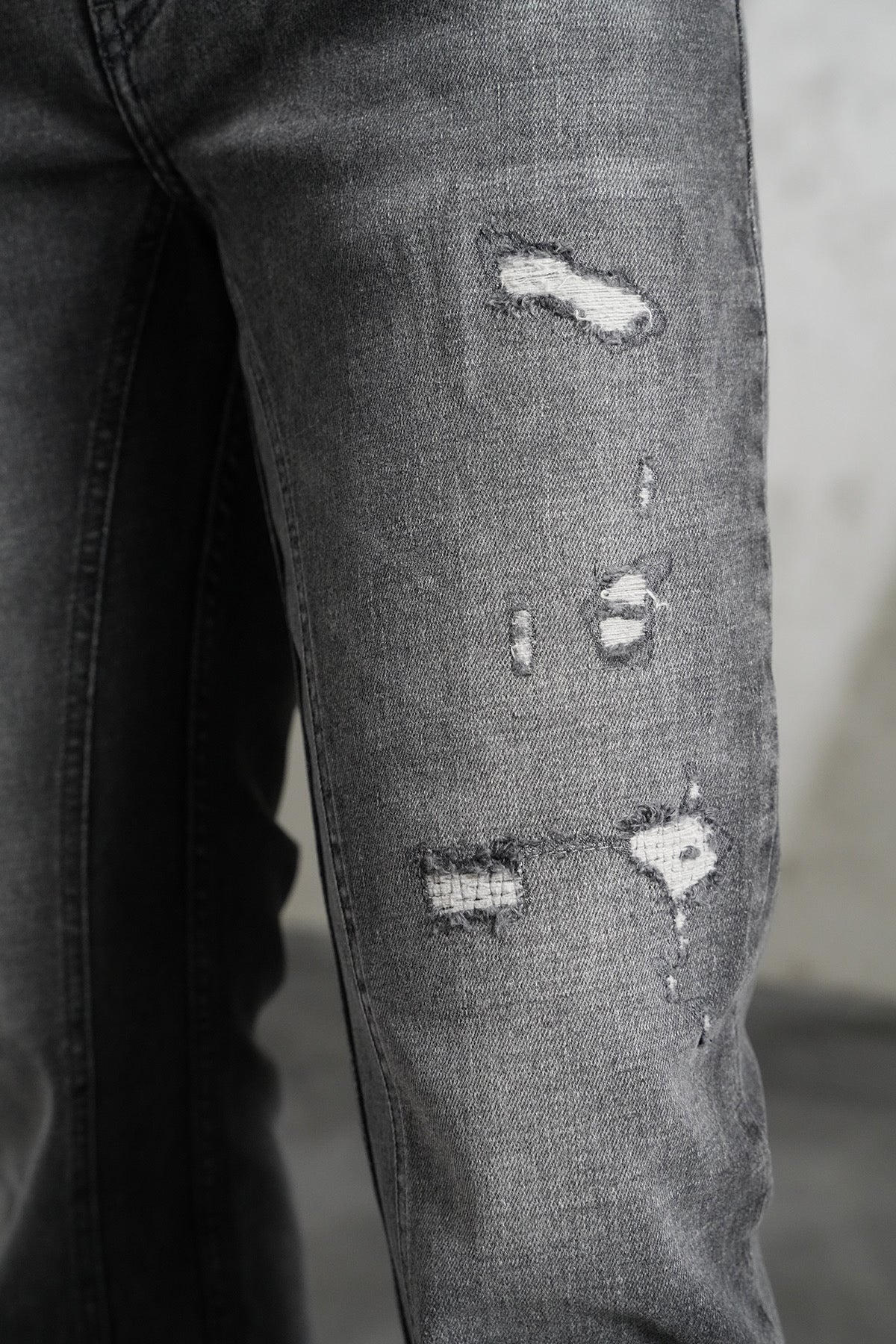 Flaired Basic Ripped Black