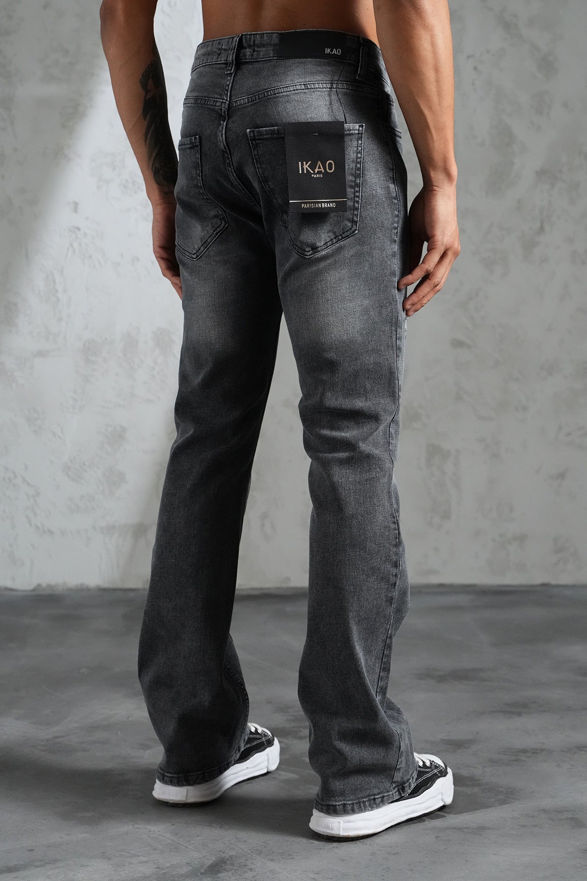 Flaired Basic Ripped Black