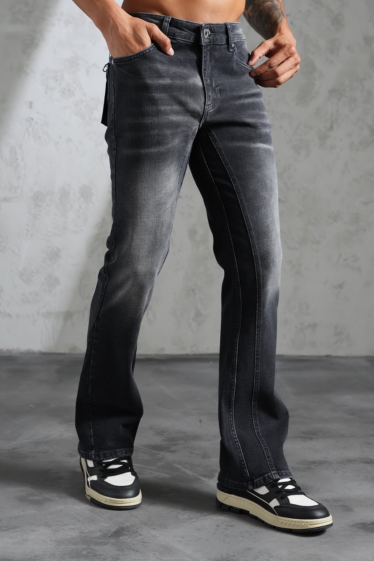Flaired Denim Basic Black