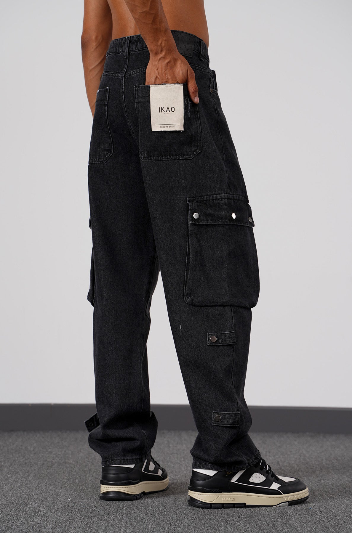 Cargo Streight Fit