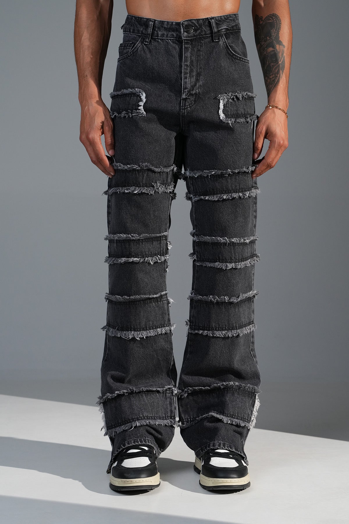Flaired Baggy Ripped Drip Grey