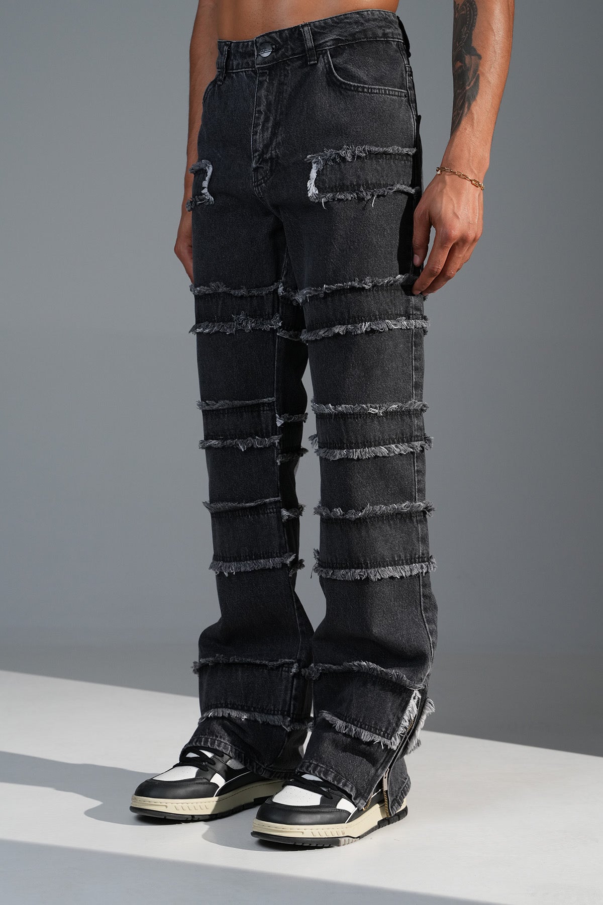 Flaired Baggy Ripped Drip Grey