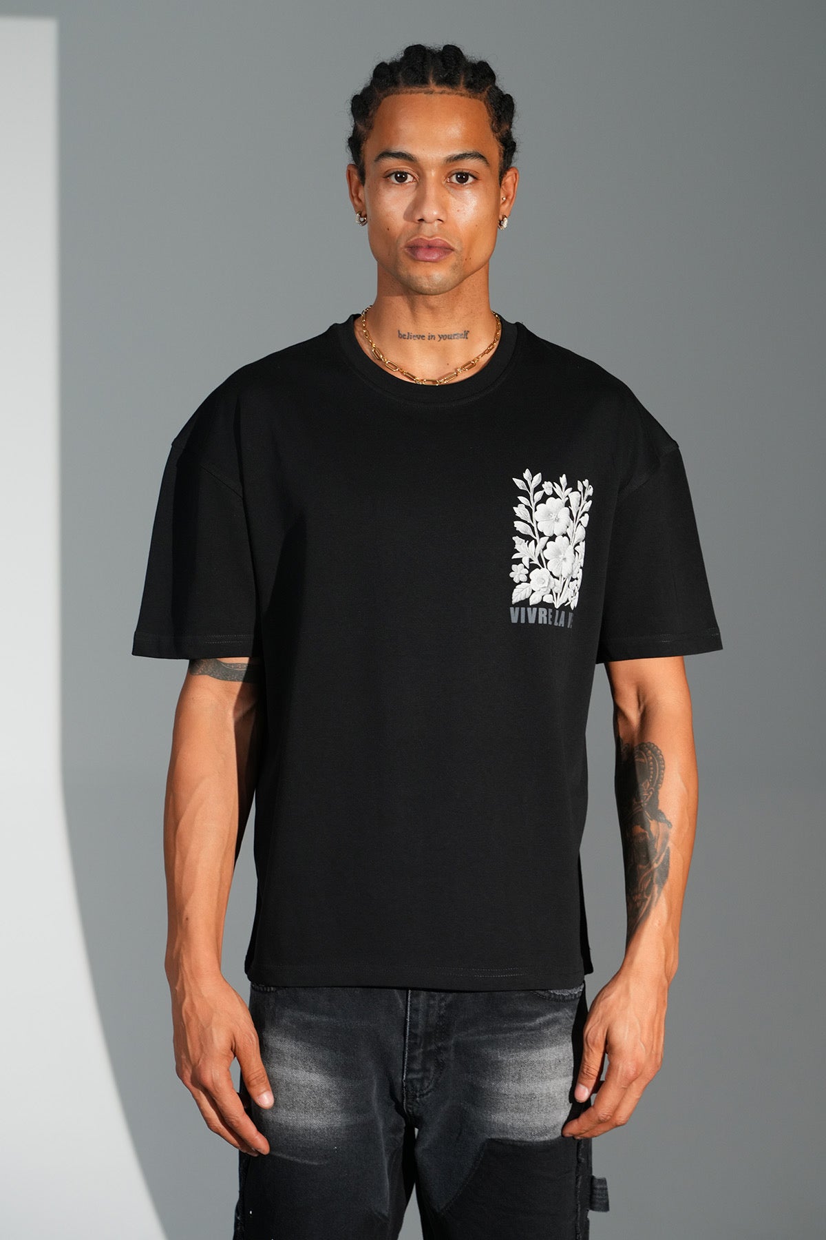 Vivre Tee