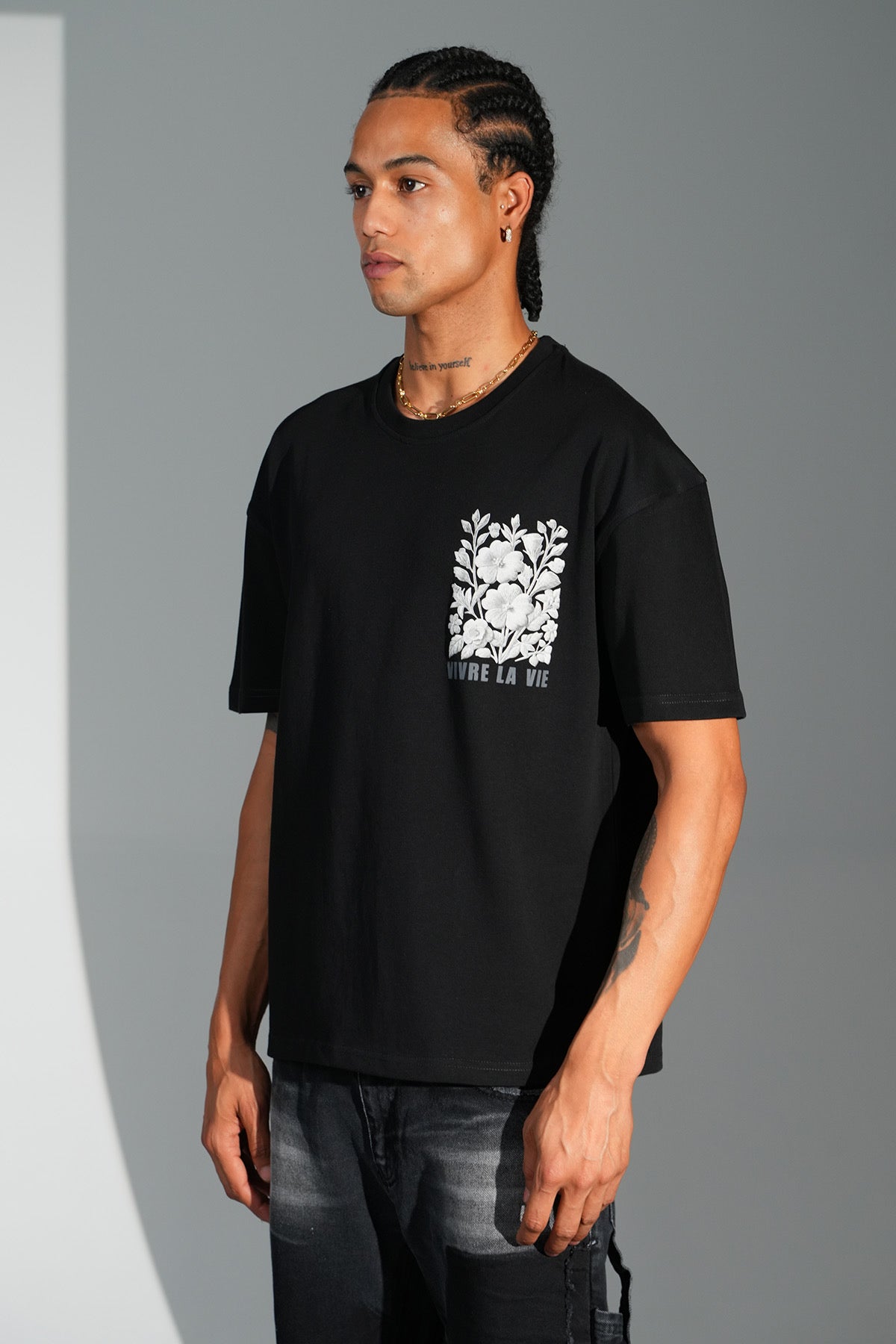 Vivre Tee